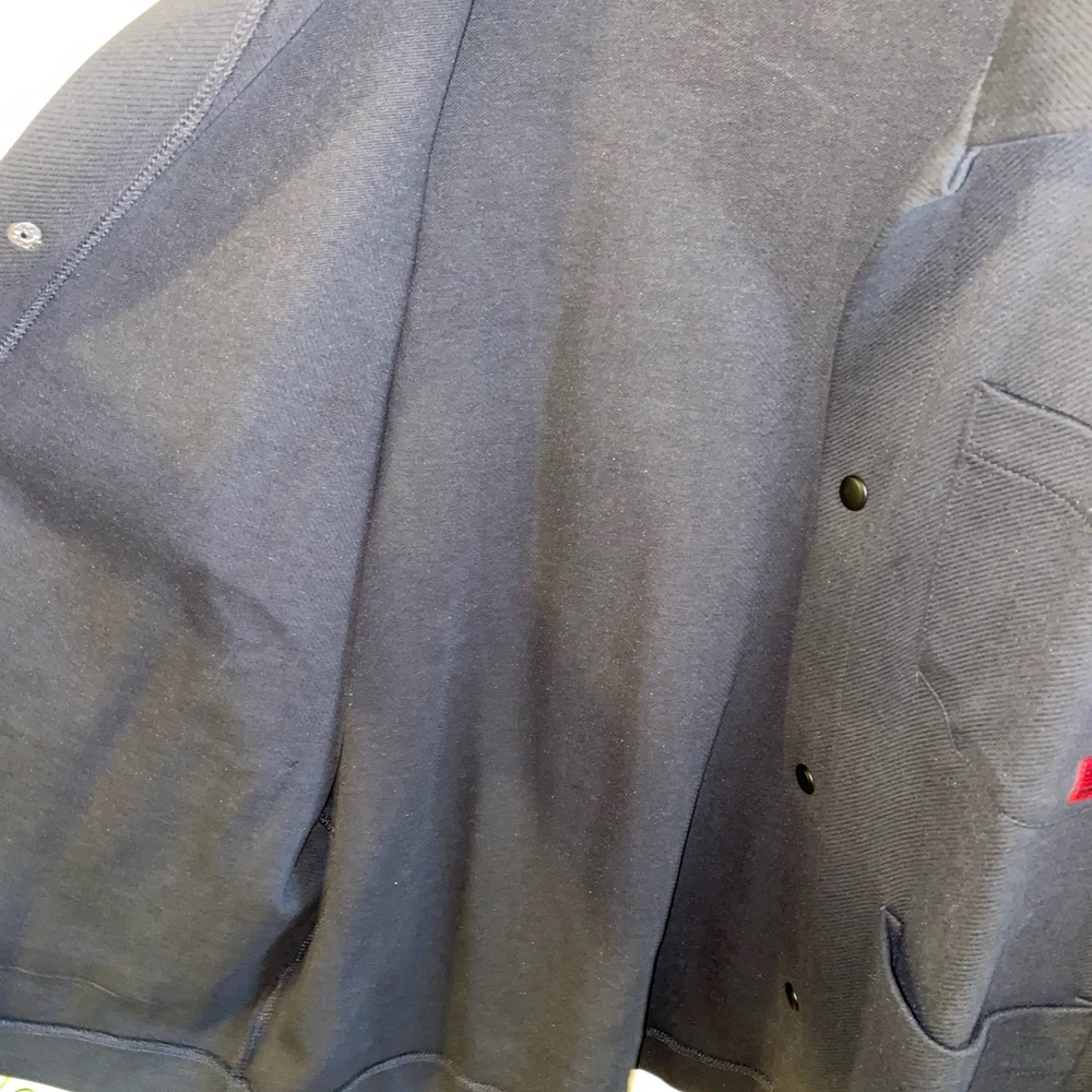 Jacket - Picture 3 of 3